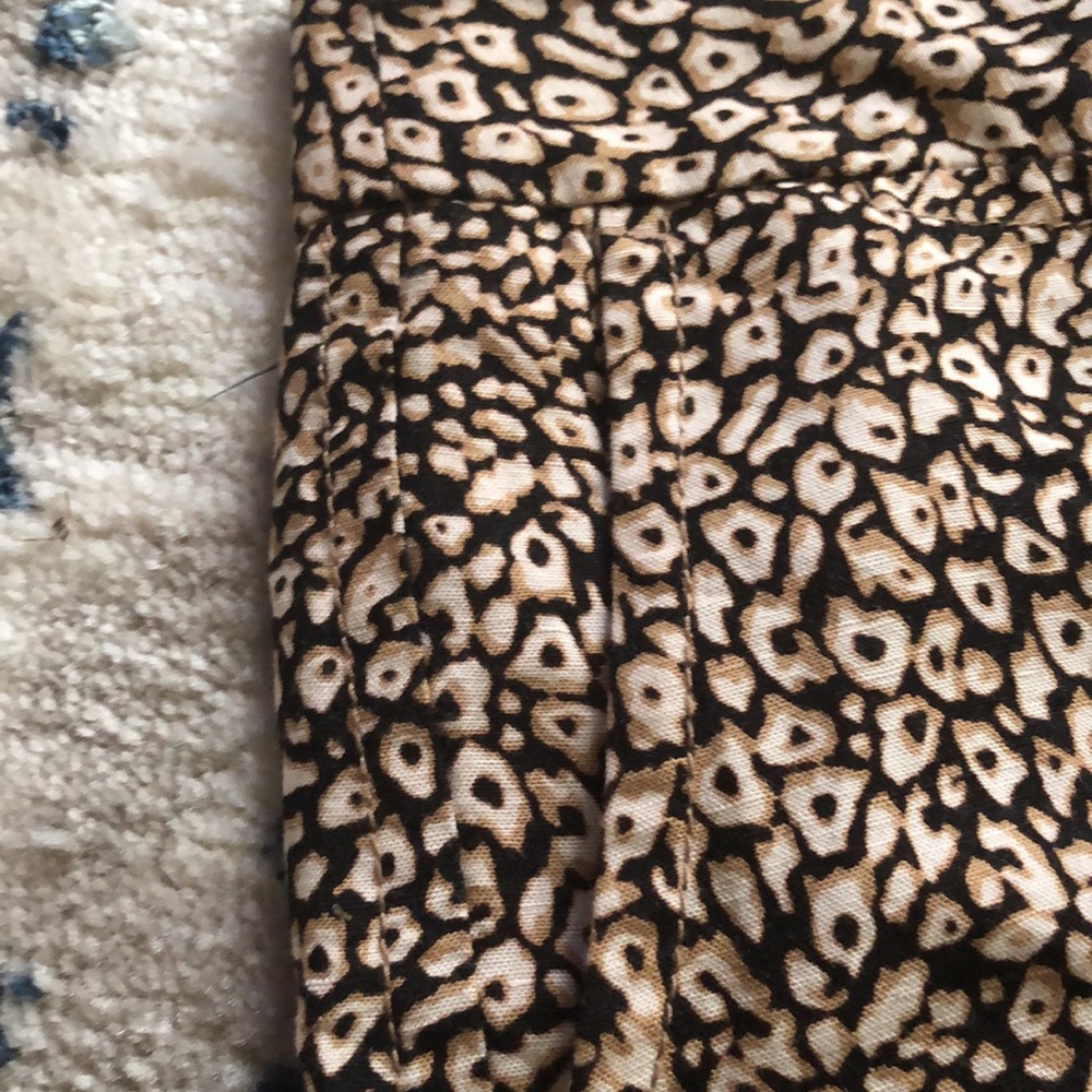 Madison Patterned Shorts - Picture 4 of 5